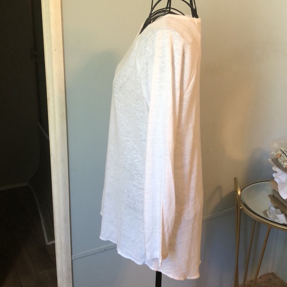 Old Navy long sleeve top in off white. - Picture 4 of 7